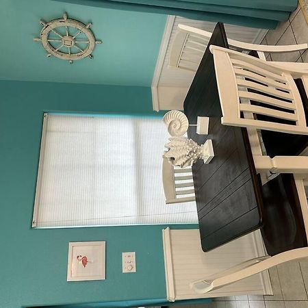 Barefoot Bungalow - Pet Friendly- 2 Bdrm Townhome 코퍼스크리스티 외부 사진