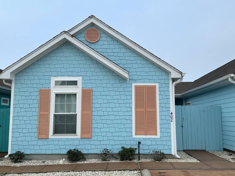 Barefoot Bungalow - Pet Friendly- 2 Bdrm Townhome 코퍼스크리스티 외부 사진