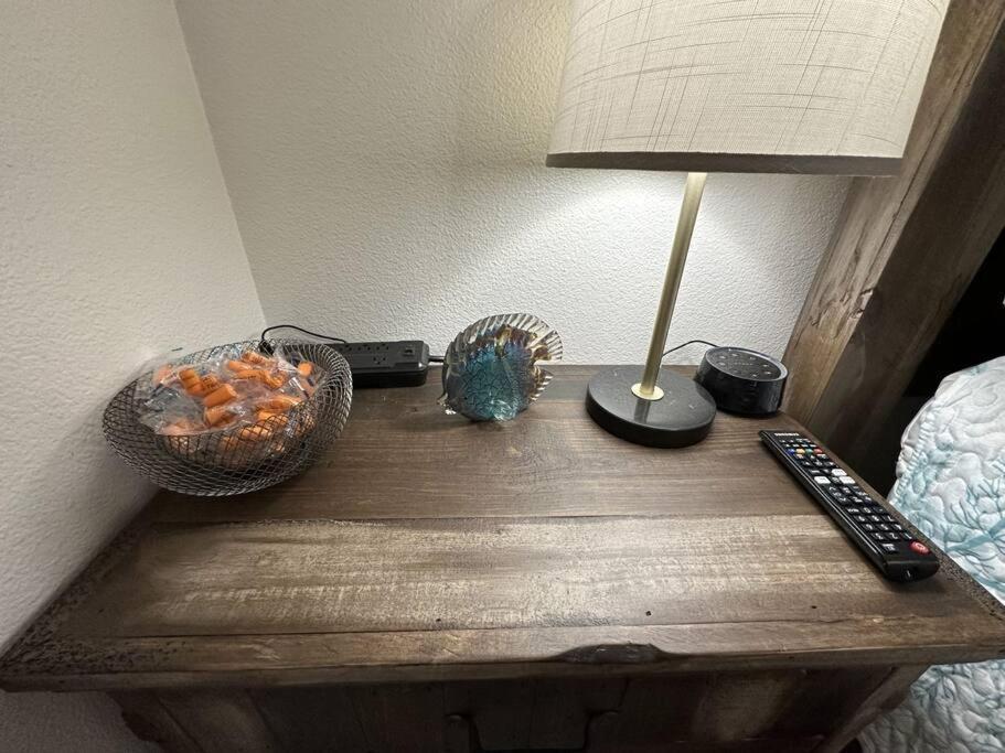Barefoot Bungalow - Pet Friendly- 2 Bdrm Townhome 코퍼스크리스티 외부 사진